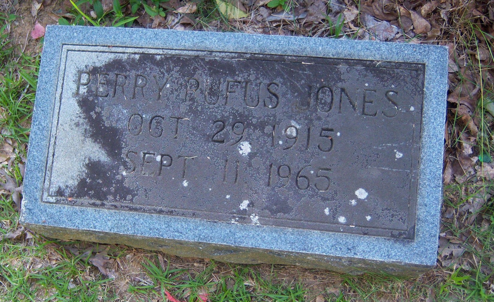 PerryRJones gravestone(morelegible)